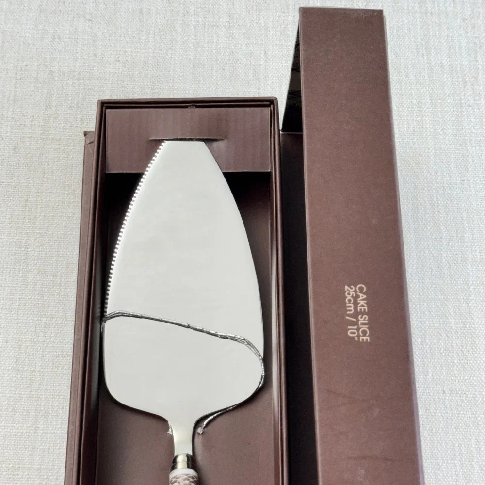 Spode Woodland Deer Cake Server Slice 10